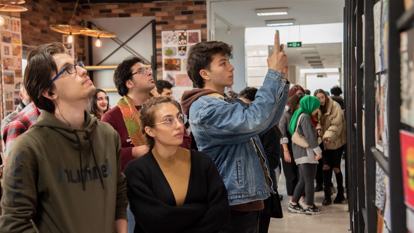 Selçuk Üniversitesinde POMO Posta Sanatı Sergisi açıldı